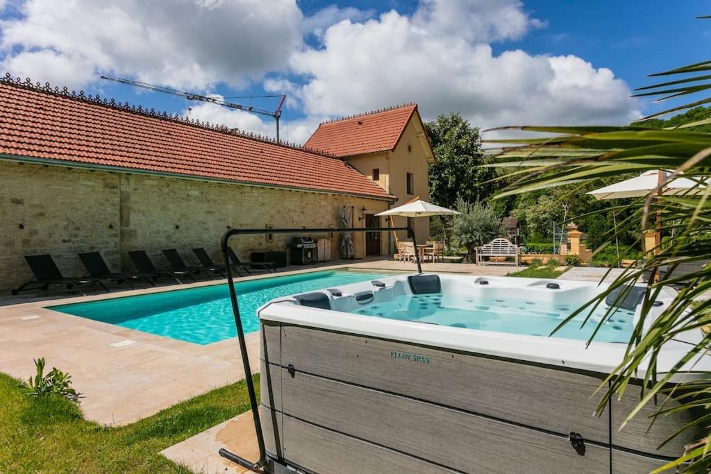 Guardian House Of Chateau Monteil With Heated Pool And Jacuzzi Villa Calviac-en-Perigord Ngoại thất bức ảnh